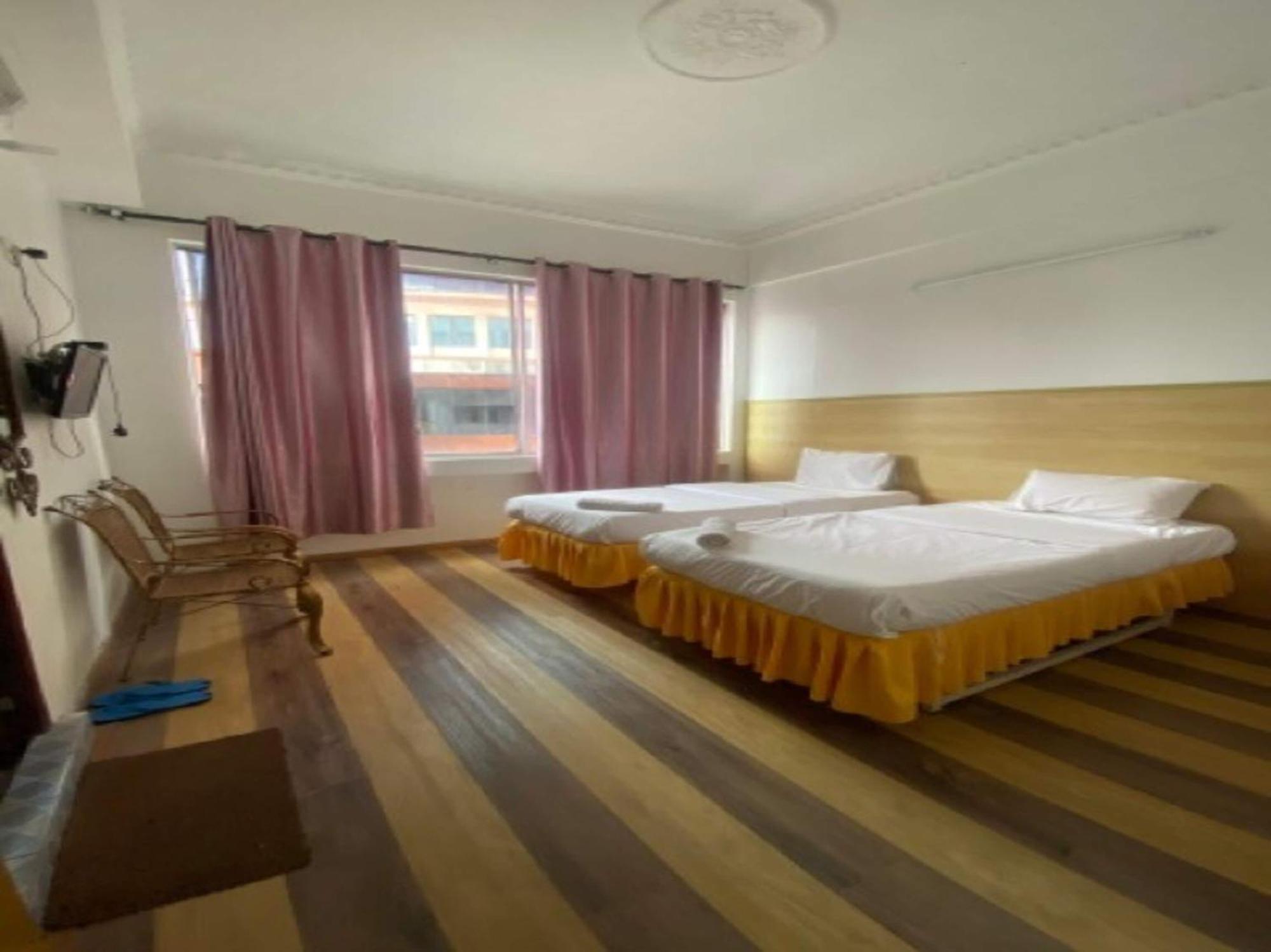 Oyo 90979 Sianglory Inn Kota Kinabalu Exteriör bild