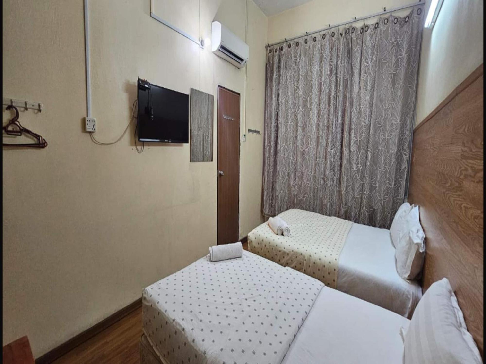 Oyo 90979 Sianglory Inn Kota Kinabalu Exteriör bild